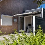 Dgi32 Modern, New Studio With Comfort